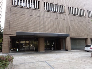 広島市議会議事堂2018