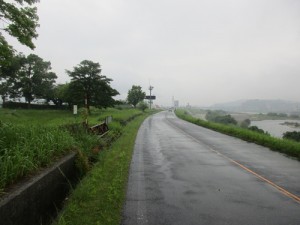 堤防道路